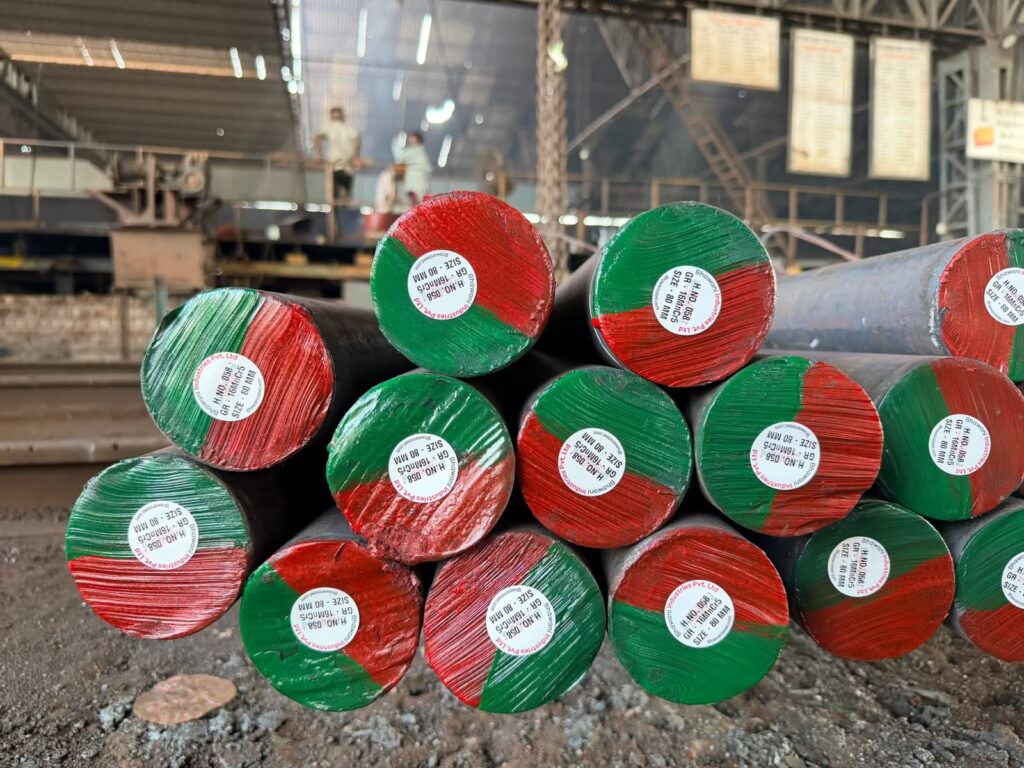 Round bars with red-and-green colour-coded ends
